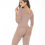 09418 - KNEE LENGTH WITH 3 LEVELS OF HOOKS AND BRA WITH LONG SLEEVE