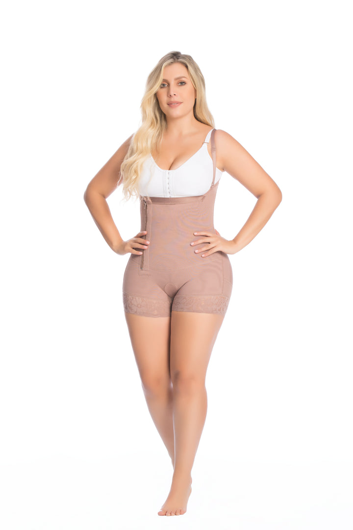 BLING SHAPERS Women Mid Thigh Shapewear Post Surgery Fajas Colombianas  Levanta Cola, 573 Mocha, XX-Large : : Clothing, Shoes & Accessories