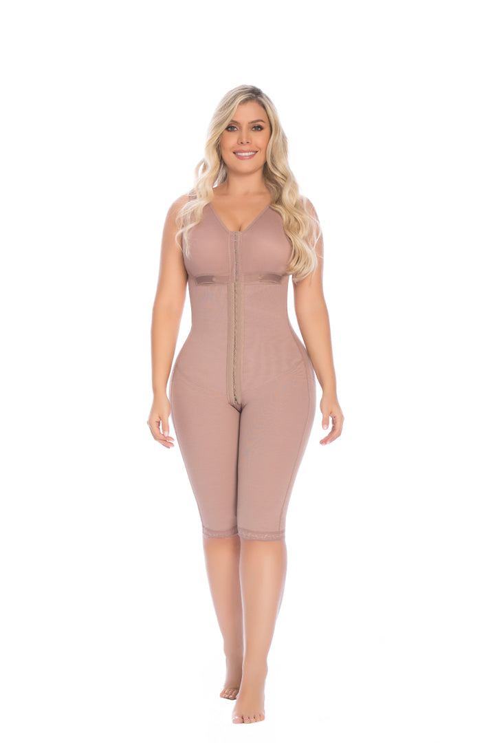 09052 - ATTACHED BRA, SLEEVELESS, 3 LEVEL HOOK, KNEE-LENGHT