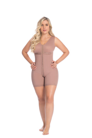 09215 - ATTACHED BRA, SLEEVELESS, 3 LEVEL HOOK, MID-THIGH