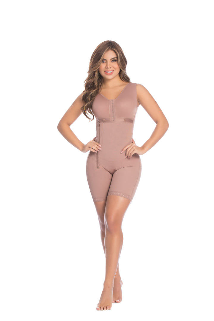 09216 - ATTACHED BRA, SLEEVELESS, SIDE ZIPPER, MID-THIGH